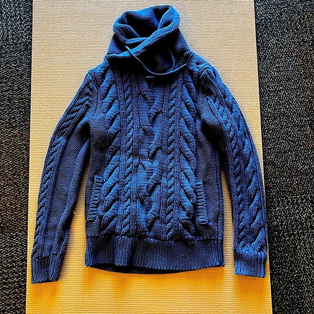 LL Bean signature funnelneck purple sweater petite